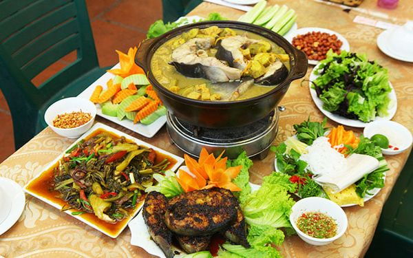 Nhà hàng ẩm thực Việt
