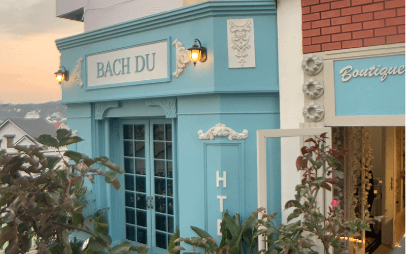 Bach Du Tea & Coffee House