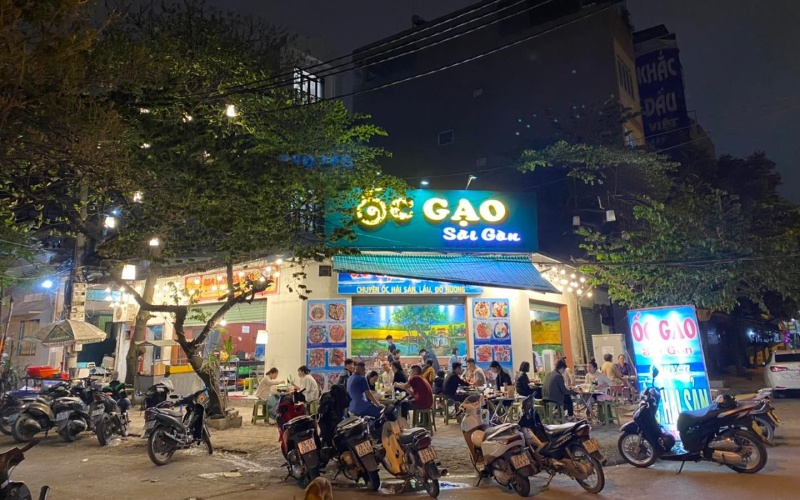 Ốc Gạo Sài Gòn có không gian đơn giản