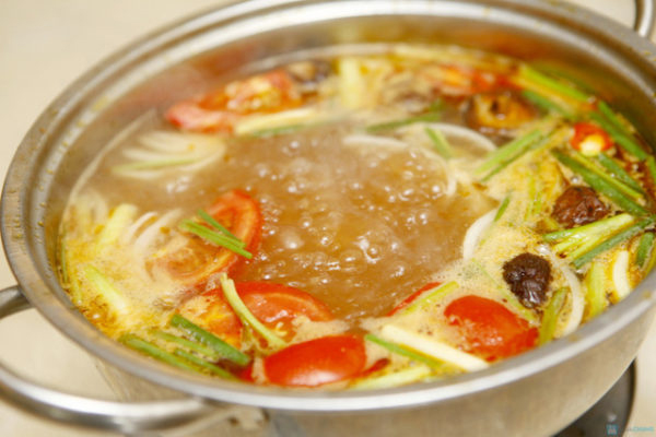Cách nấu lẩu thái hải sản chua cay đơn giản tại nhà cho 6 người ăn - Trung Tâm Ngoại Ngữ Gemma